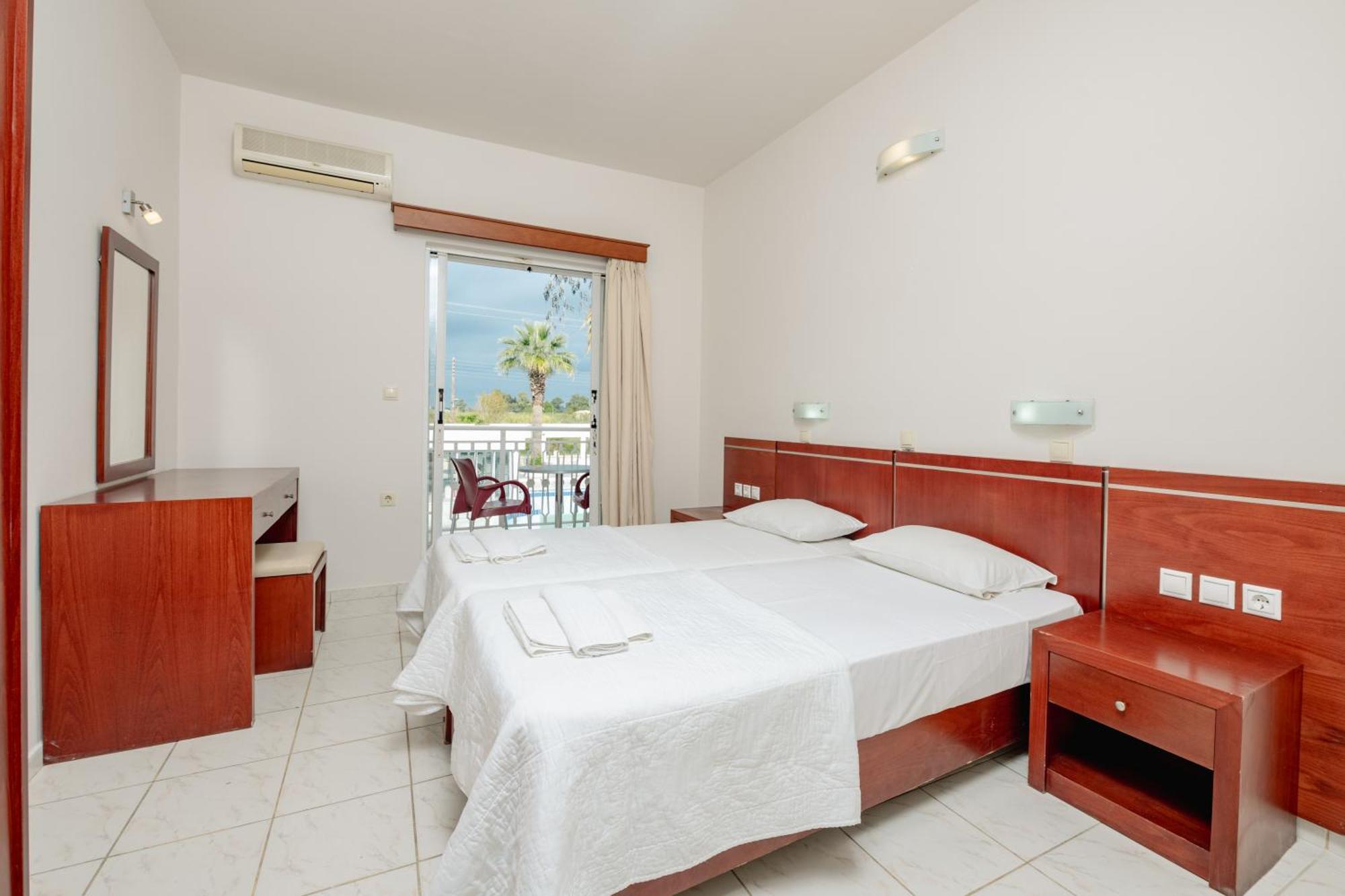 Twin Room with Garden View